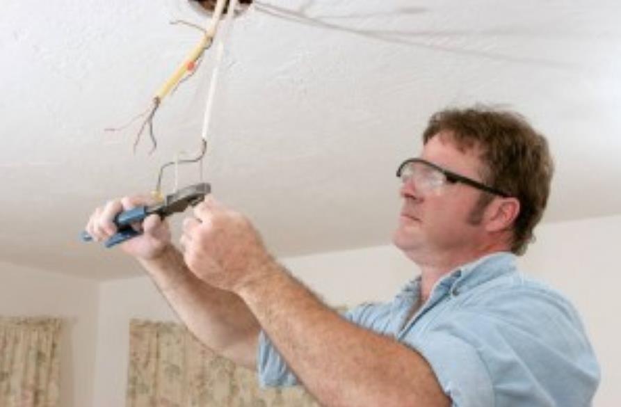 Mike's Electric Company: Service Image-3 Mike's Electric Company: Service Image-3